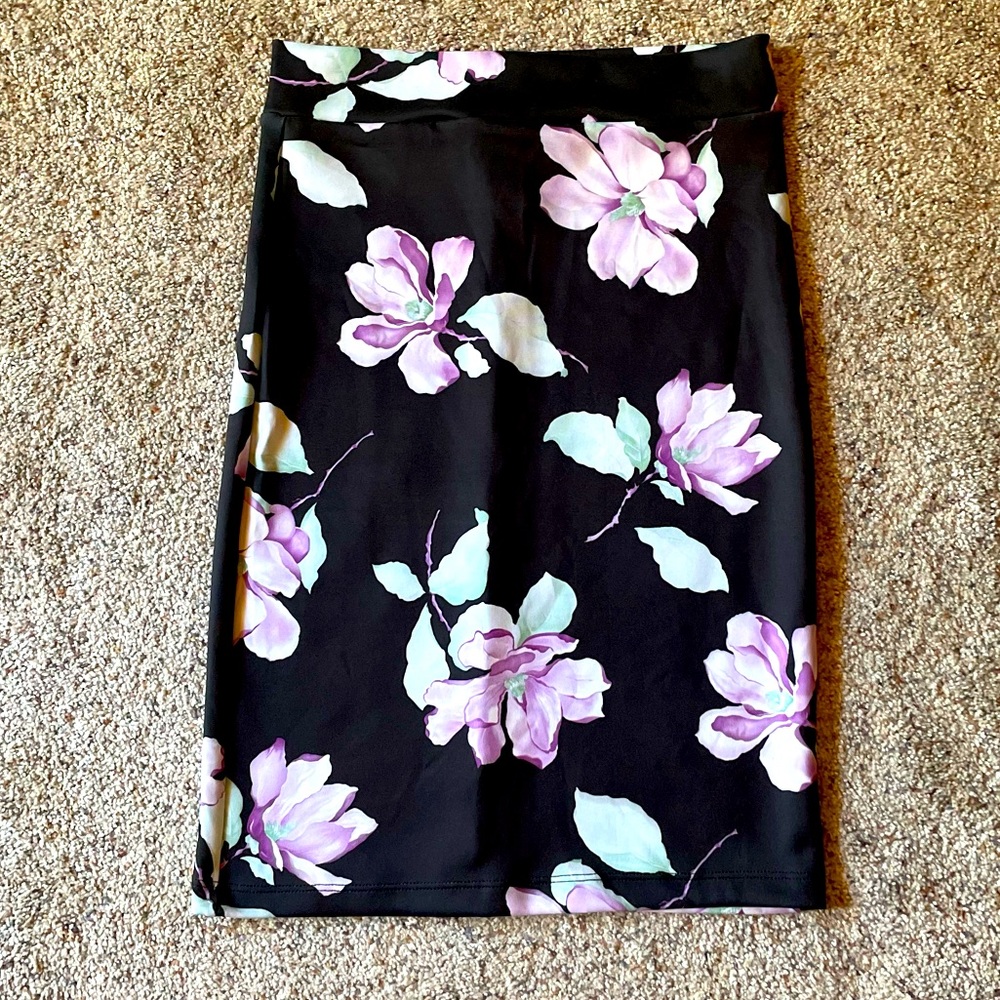 Floral Pencil Skirt NWOT